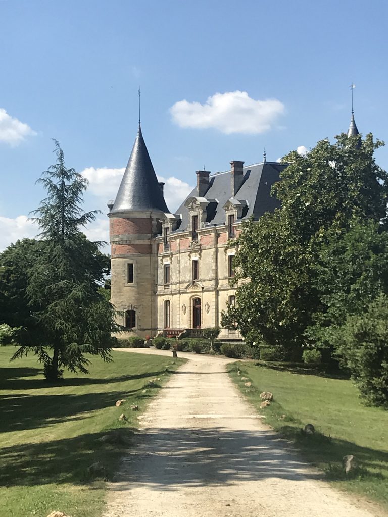 Chateau-Rayne Vigneau pour l'Art du Vigneau Tiphanie Canada