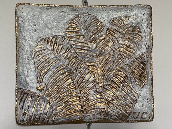 Golden Palms in the White 1 – Image 4